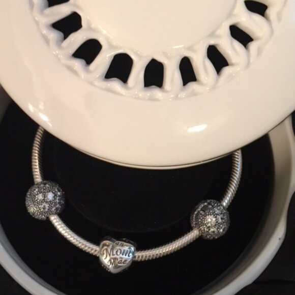 Collectable Pandora gift set - Picture 1 of 2